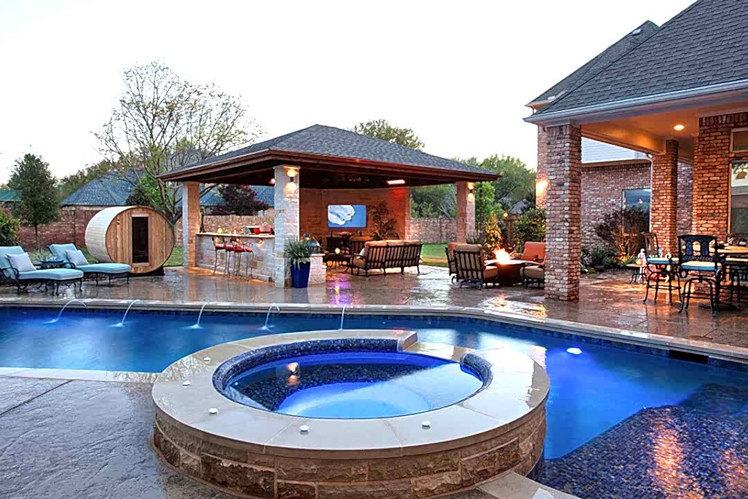 Custom Backyard Pool Structures_