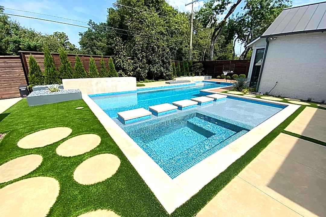 Custom Pool Design and Construction